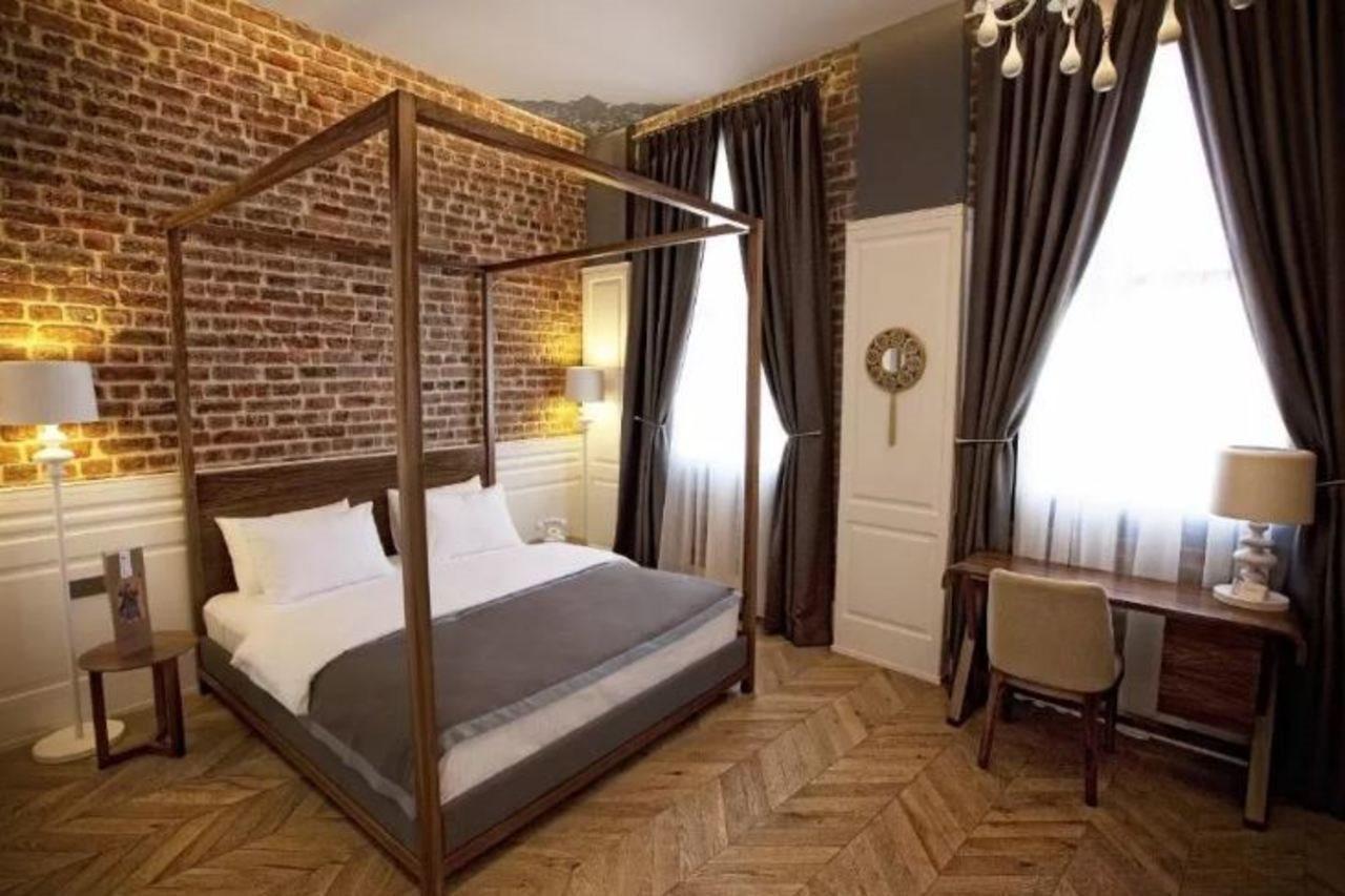 Hotel Miniature - Ottoman Mansion
