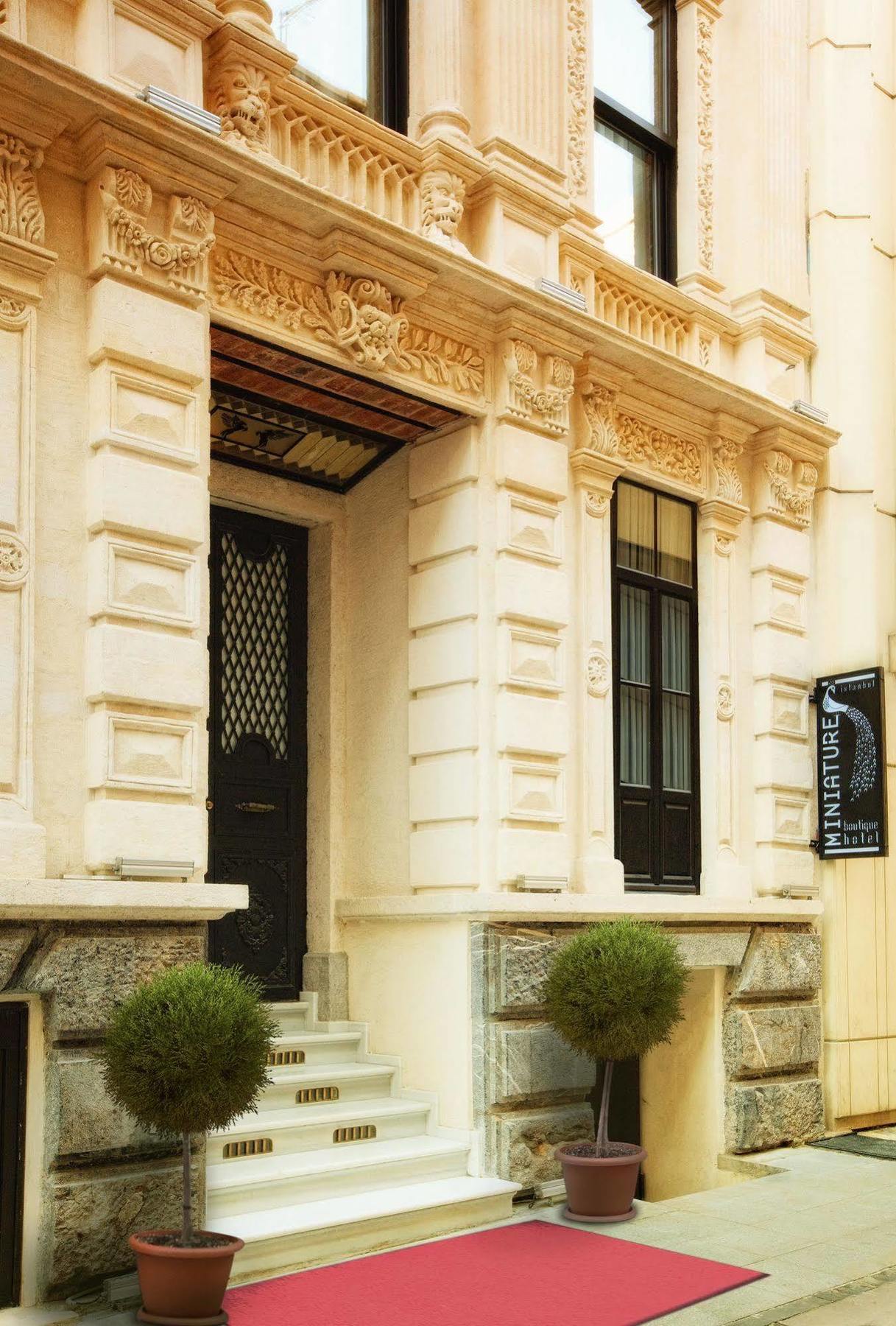 Hotel Miniature - Ottoman Mansion